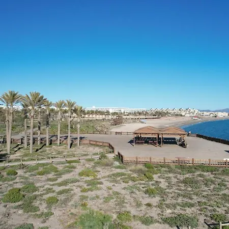 Toyo Golf Y Playa